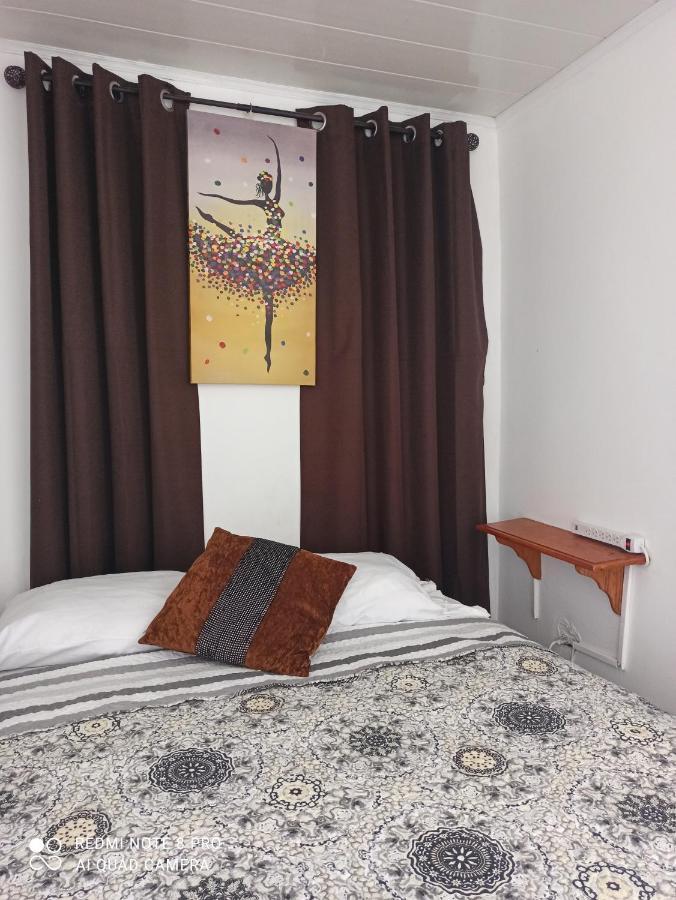דויד Hostal Compostela Inn מראה חיצוני תמונה