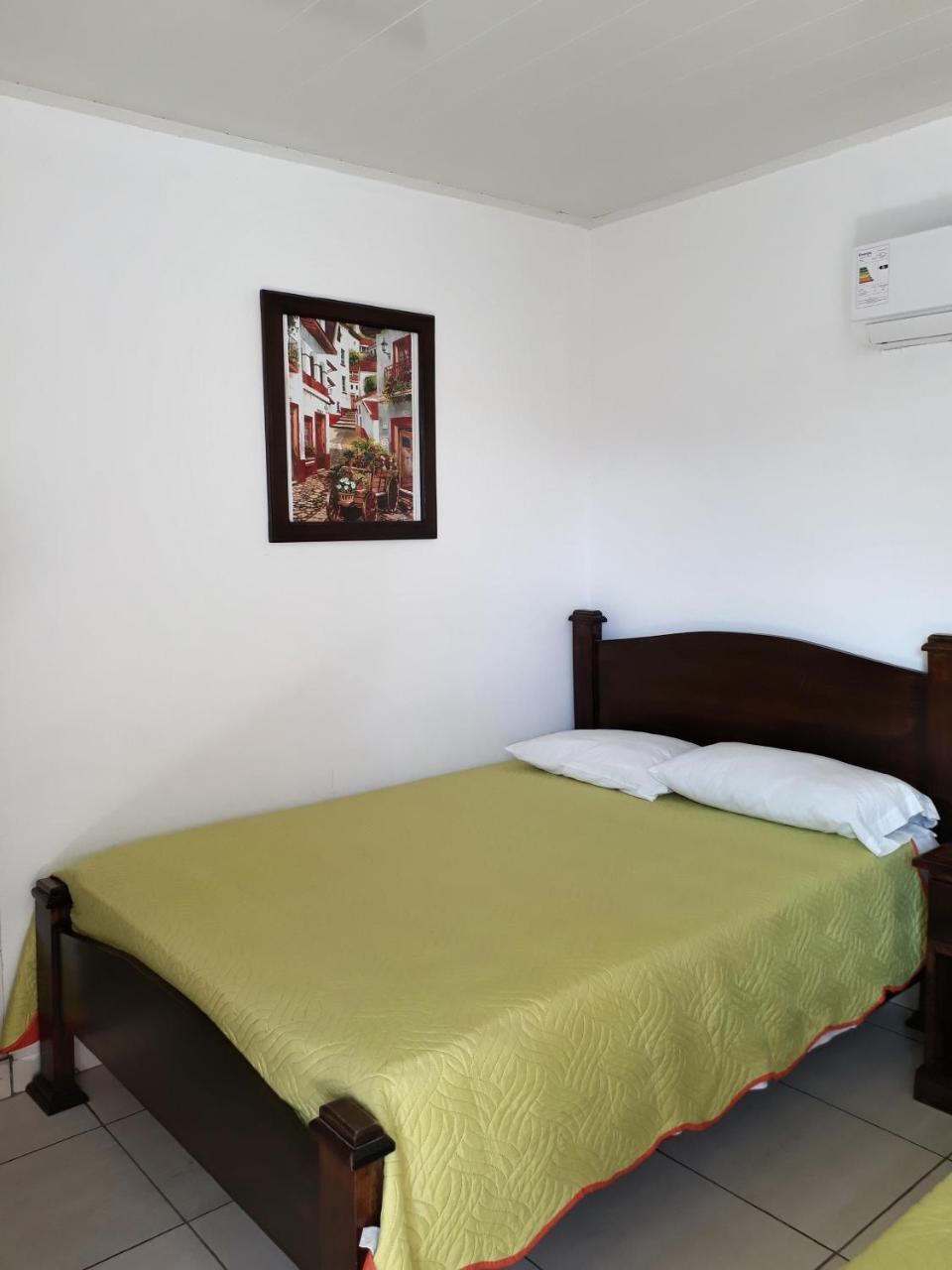 דויד Hostal Compostela Inn מראה חיצוני תמונה