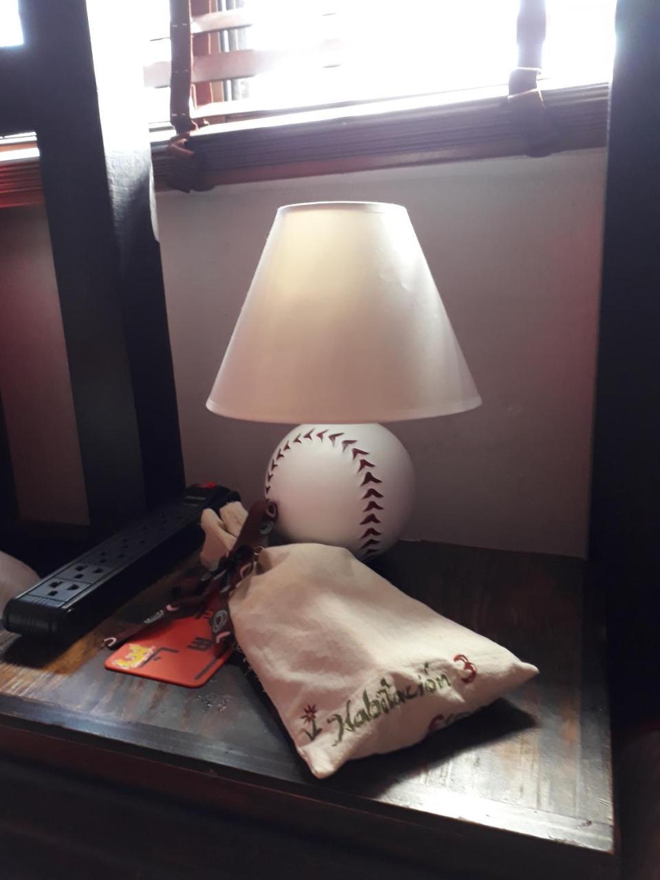 דויד Hostal Compostela Inn מראה חיצוני תמונה
